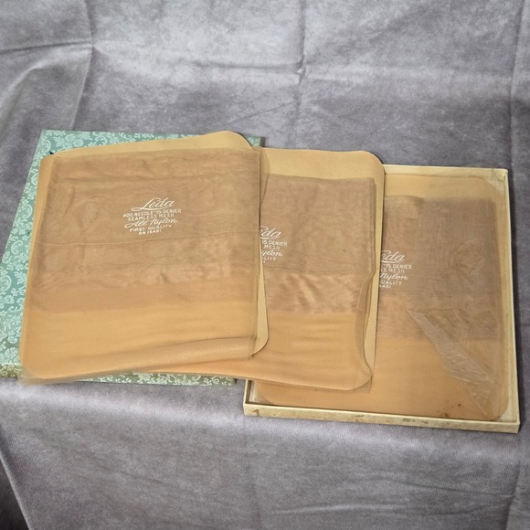 Leda Stockings 400 Needle 15 Denier Seamless Mesh All Nylon 3 Pair Shell - Picture 2 of 3